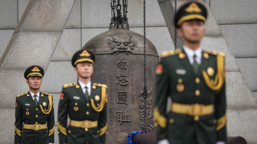 新华全媒+丨沈阳举行“勿忘九一八”撞钟鸣警仪式