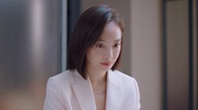 肖一成外人面前夸女朋友漂亮
