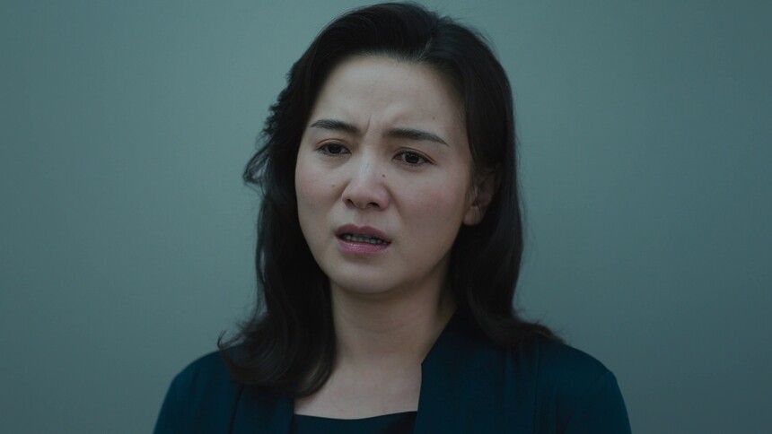 白慧在法庭上情绪失控