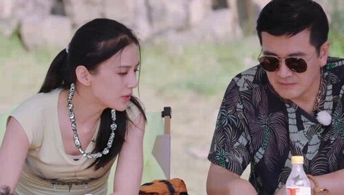 夫妻角色互换演绎节目效果拉满 黄圣依演杨子比杨子还杨子