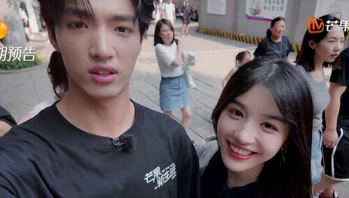 《芒果新生班·搭档季》11月24日看点：王乔熙王鼎再搭档？周一围怒批新生作业