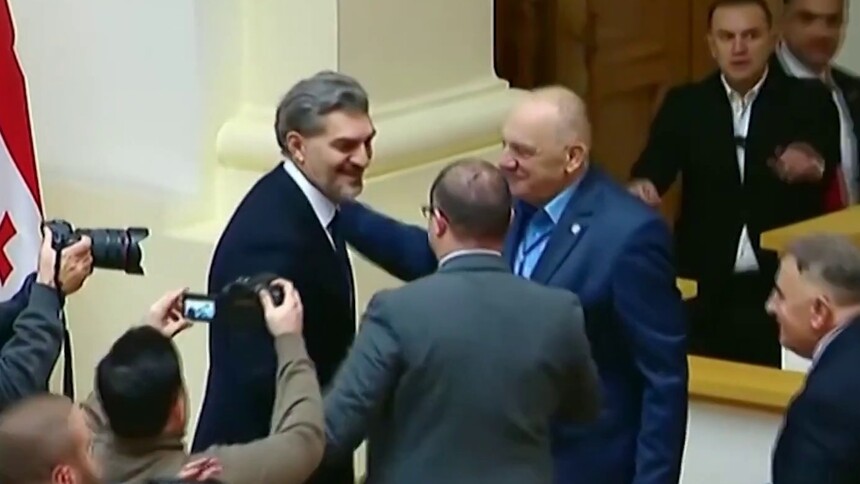 卡韦拉什维利当选格鲁吉亚新总统