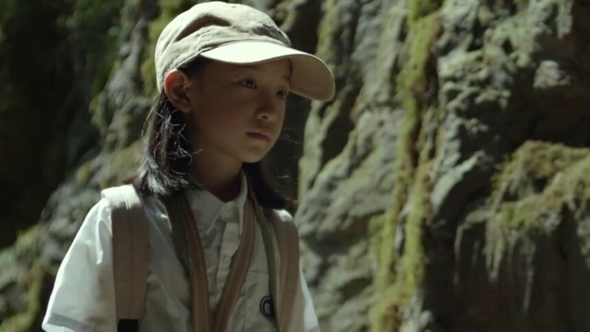 《莫莉的冒险》定档1月18日上映 社恐女孩与机器人一起成长冒险