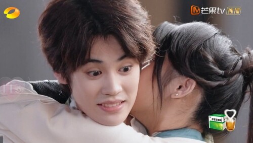 不心动挑战！王乔熙姚景元贴脖拥抱心率飙升