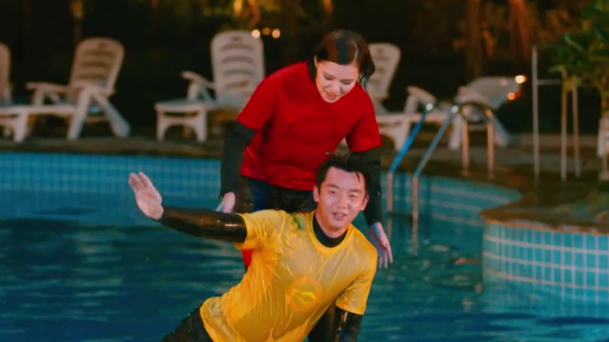 郑恺PK谢依霖 爆笑连连