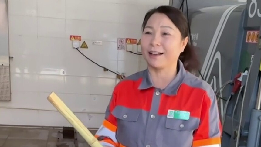 共赴两会｜和全国人大代表刘明群体验环卫工的5小时