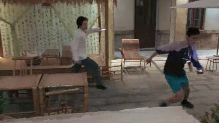 刺激追逃！小鬼纪凌尘好能跑