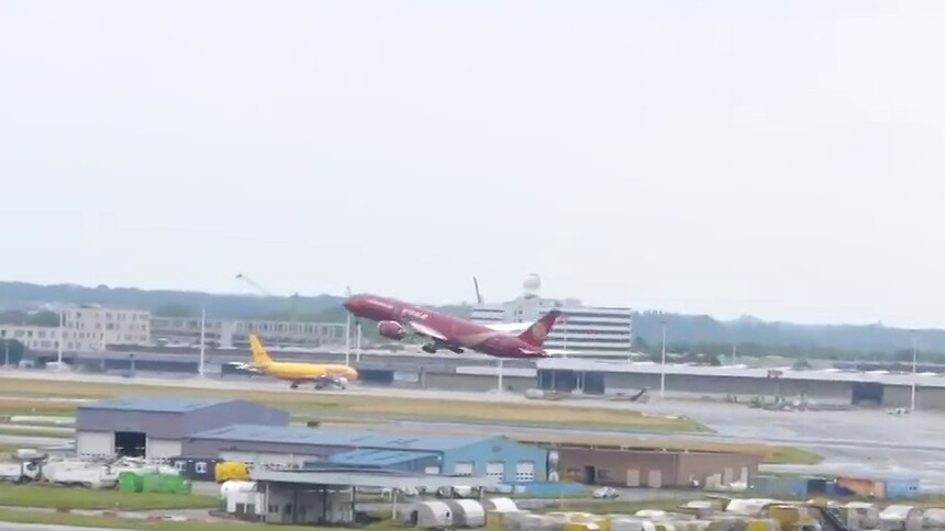 吉祥航空上海至布鲁塞尔直飞航线启航