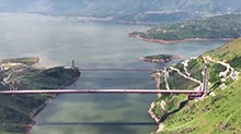 川滇金沙江特大桥合龙