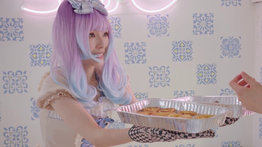 店主cosplay妆，震惊耿直大厨