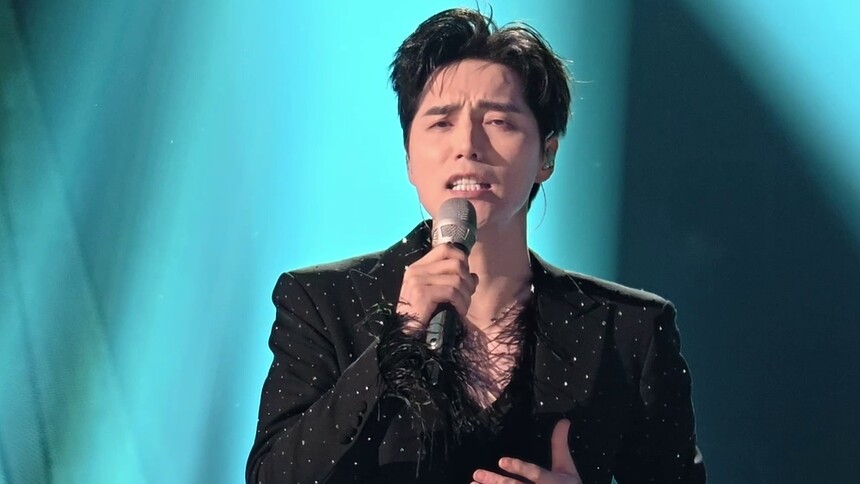 直拍：阿云嘎《余温》