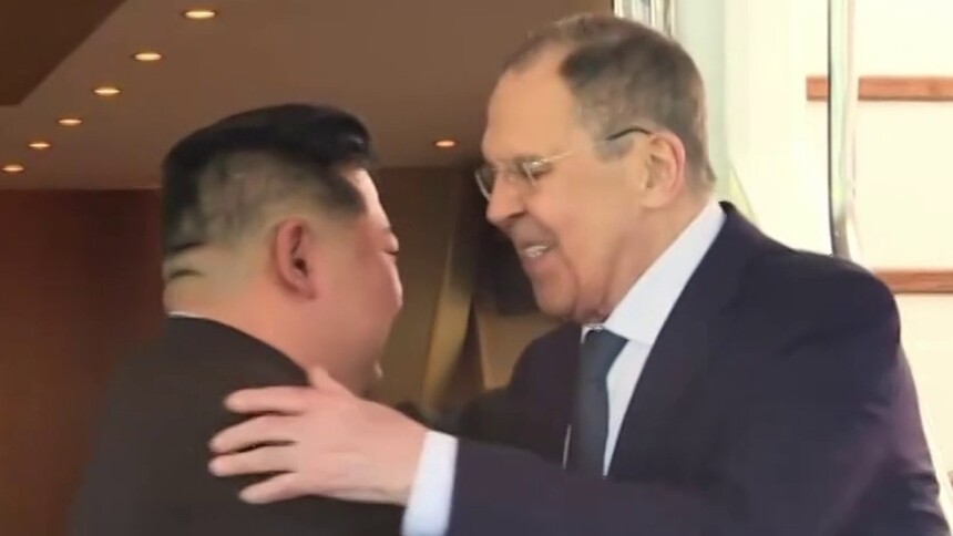 会见拉夫罗夫 金正恩：朝鲜愿无条件支持和声援