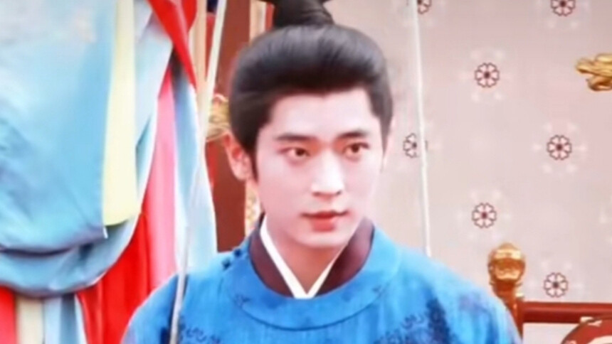 丞磊《莫离》吊威亚路透 空中打戏尽显俊逸侠气