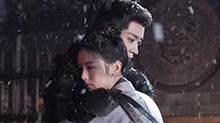 《锦月如歌》花絮：浪漫！周也丞磊雪中拥抱
