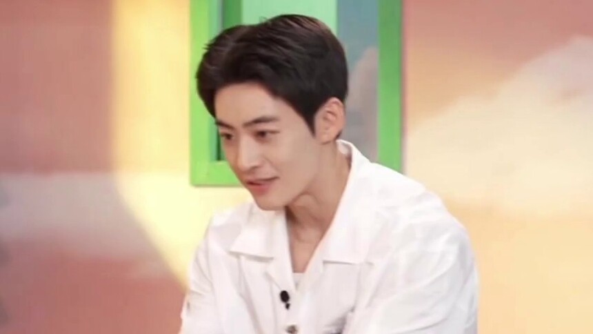 王星玮：芒着看好戏王星玮为争取角色竟倒地演尸体