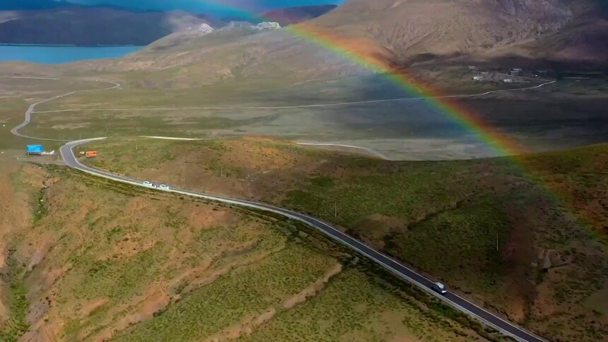 西藏阿里：文旅发展赋能“藏西秘境”