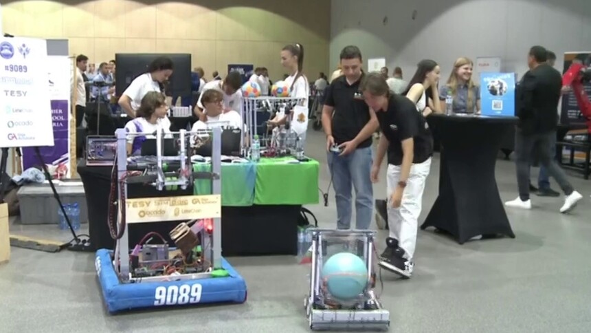 第七届保加利亚机器人战略论坛在索非亚举行