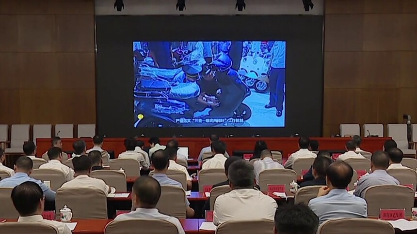 毛伟明在省安委会第三次全会上强调 高度警醒 紧密防范 坚决守住安全生产底线