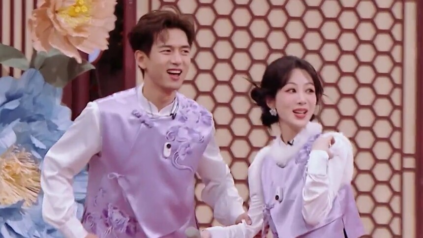 李现护着杨紫满场跑