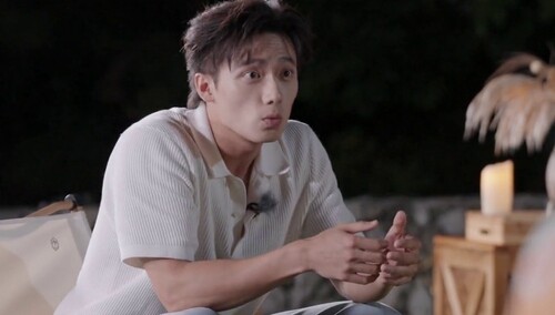 吴汉坤爆笑模仿周一围 秦海璐笑得合不拢嘴