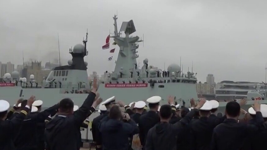 中国海军第48批护航编队起航赴亚丁湾
