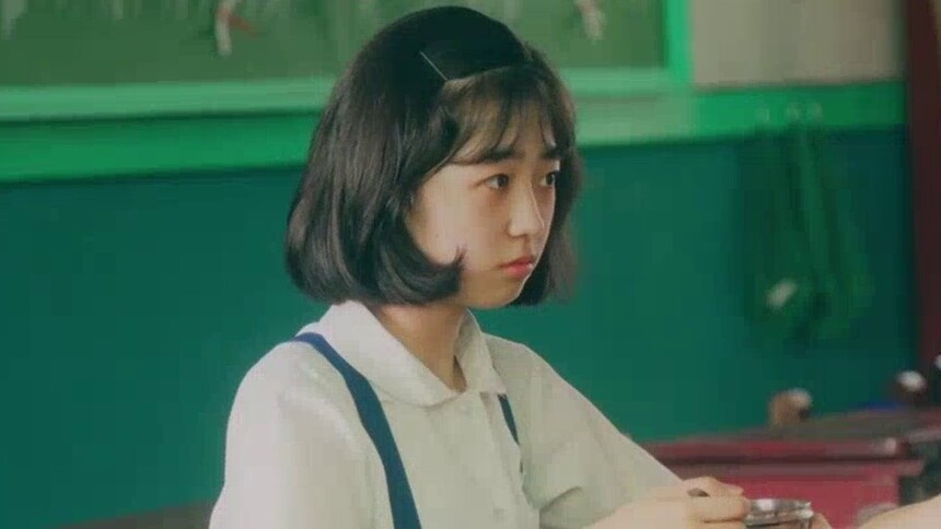 《女孩》“女孩与女孩”特辑 一个时代的女性成长记忆