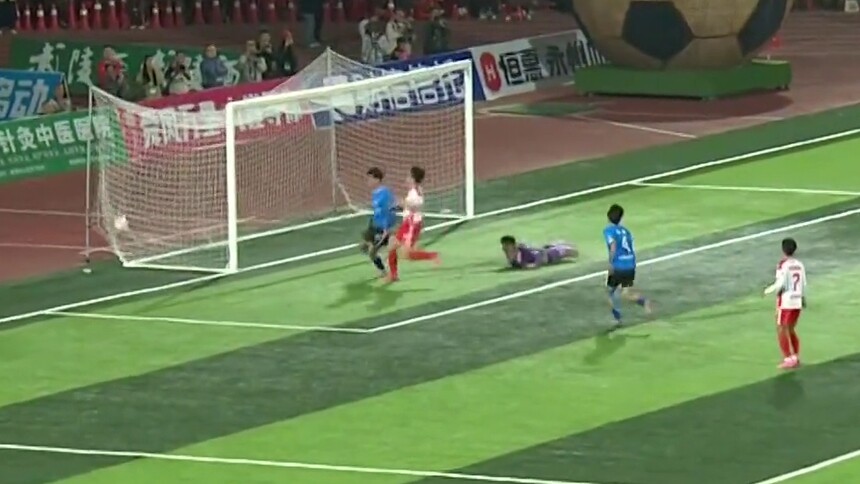 “超”面孔 林昊打破长沙零失球“金身” 永州“门神”唐嘉年越战越勇