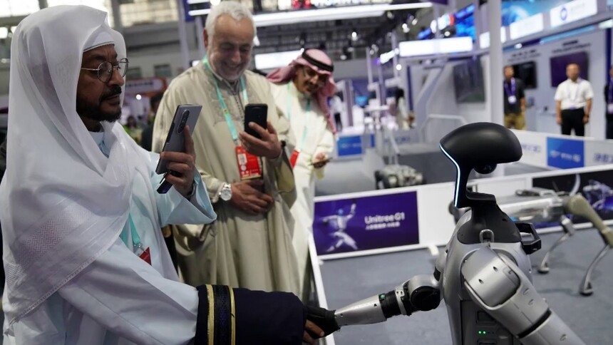 秀我中国｜外籍“网红”记者方浩明：期待更多中国科技走进阿拉伯国家