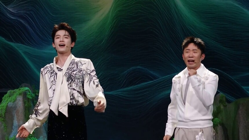 王星越杨迪《一起爬山吗》