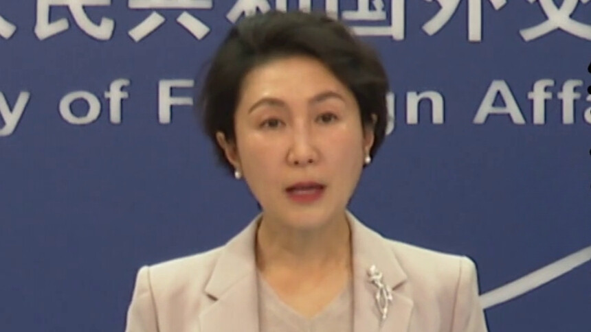 外交部回应日方将在与中国台湾邻近的西南诸岛部署进攻性武器：动向极其危险，国际社会需高度警惕