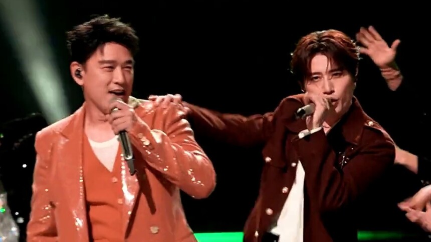 伯远 王耀庆《自由自在》心动直拍