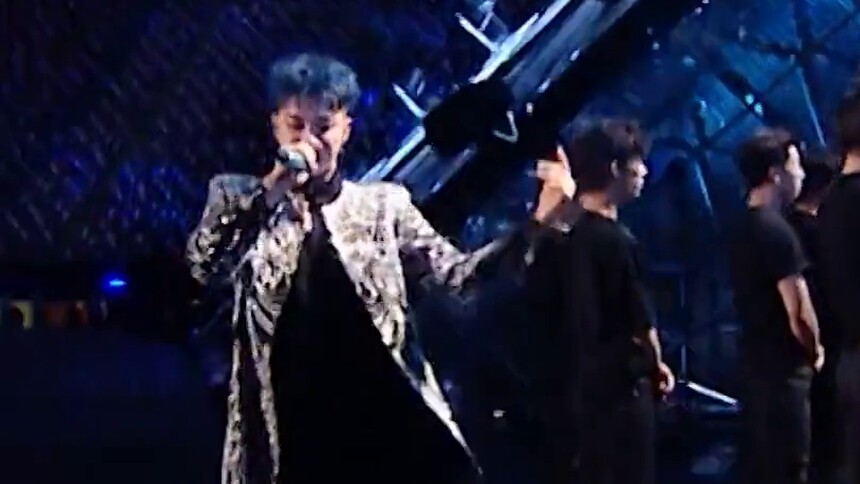 黄子韬《面具》心动直拍