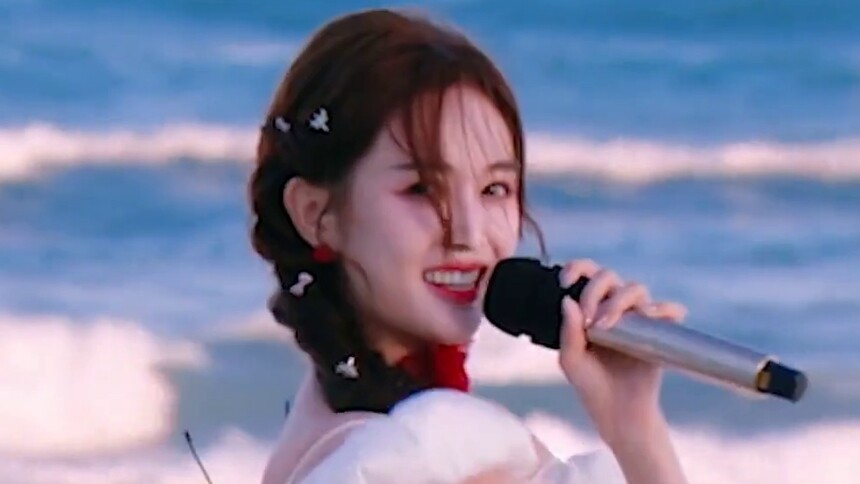 吴宣仪《我又初恋了》心动直拍