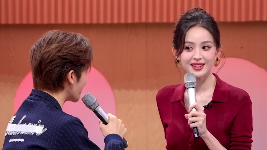 《你好，星期六》1月3日看点：侯明昊娜扎甜蜜开场舞 丁程鑫张颜齐超传神默契传真