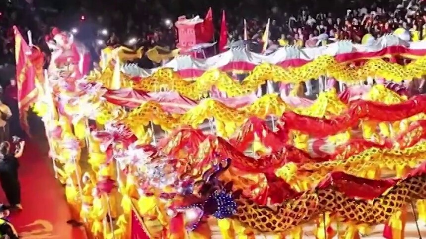 秀我中国｜二月二 金龙腾挪翻飞