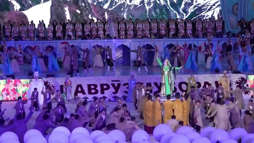 塔吉克斯坦庆祝诺鲁孜节