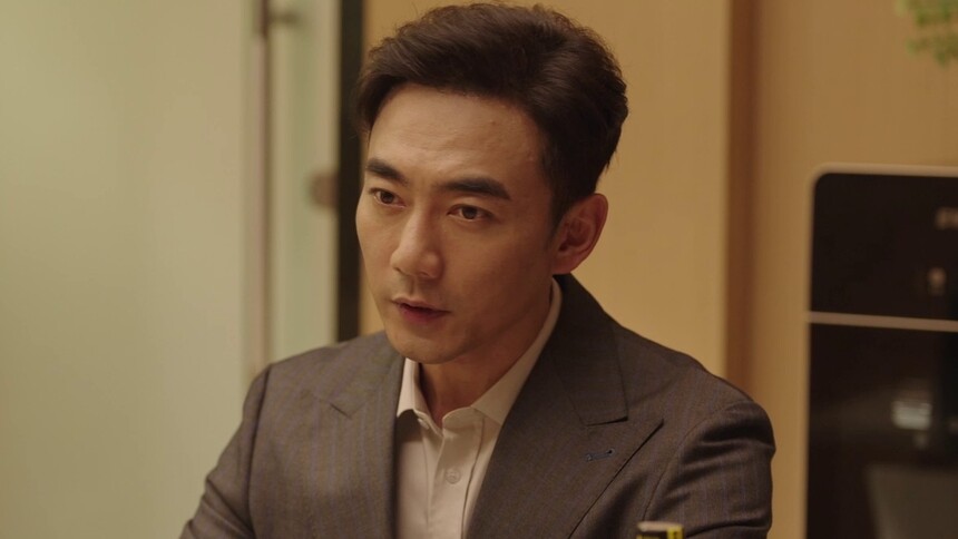 张世奇跟董佳佳道歉，两人重新在一起