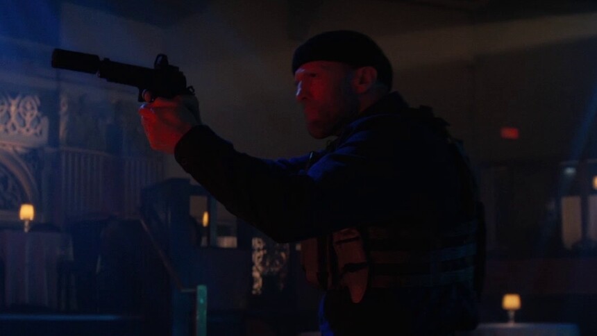 《制暴：无限杀机》正片片段 杰森·斯坦森化身“复仇战神”