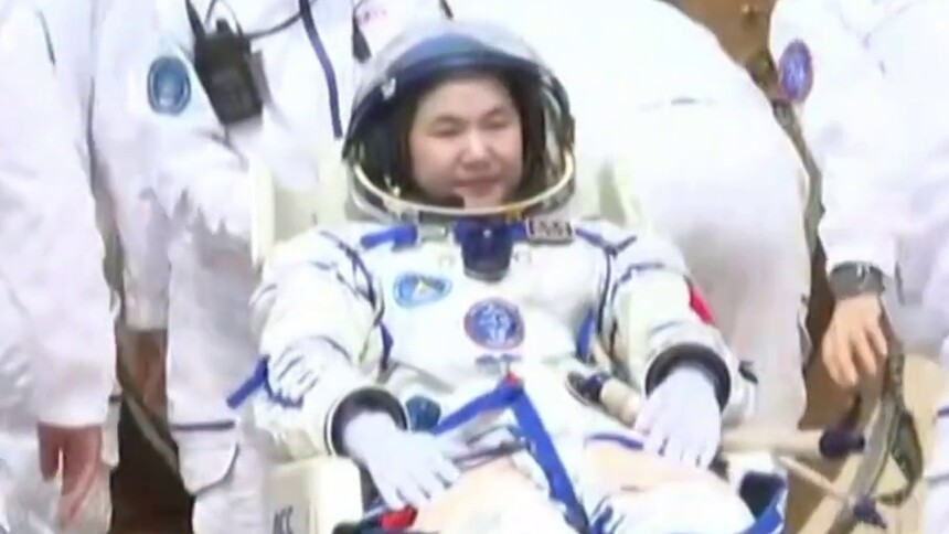 王浩泽：中国航天人一定会越走越远，迈向更加深远的太空