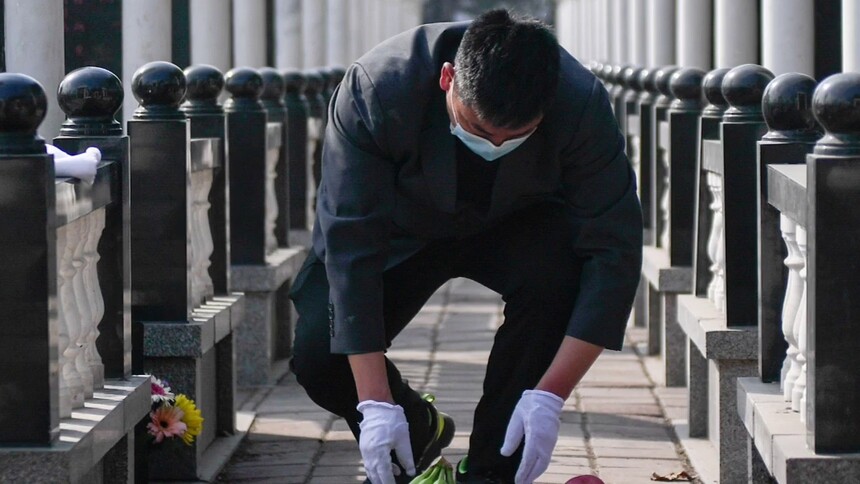 新华读报｜如何实现收费更透明、监管更到位、安葬更生态？