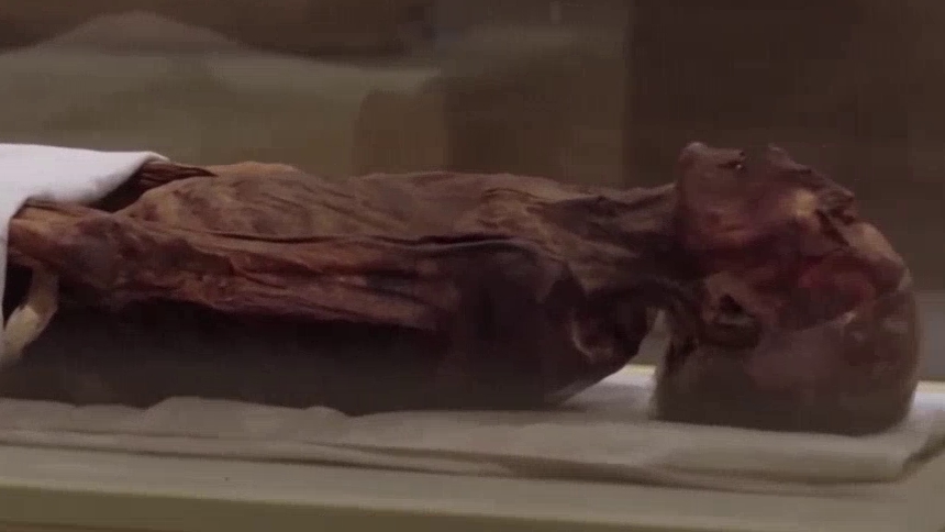 古人用什么方法保存尸体千年不腐？