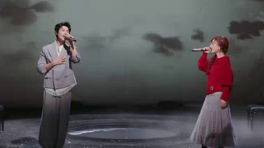 纯享精华版：魏晨吴昕《背光》对唱