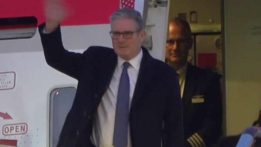 英国首相斯塔默抵达北京开始访华