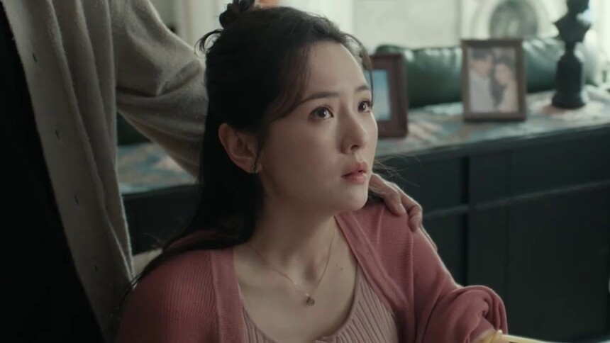 唐盈盈与康俊陪周亦心做胎儿基因筛查，却发现丁科暗中安排了亲子鉴定