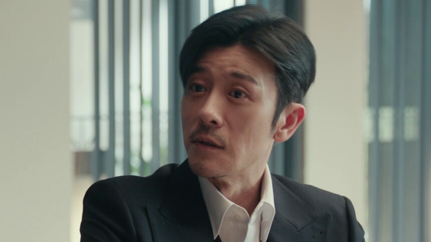 唐盈盈和康俊在杀人案辩护中互为对手，但两个人共同想出了破局对策