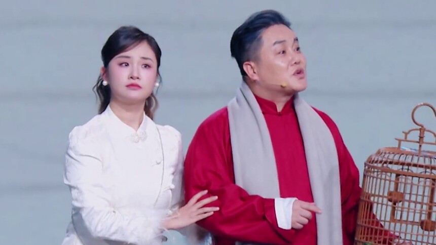 纯享版：创意杂技秀《北京的清晨》