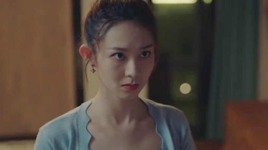 《夏末初见》第21集看点：卓妍杨东爆发争吵，丽贝卡意外受伤斯航害怕逃离现场