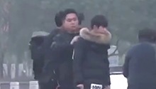 易烊千玺开启无骨软烊模式
