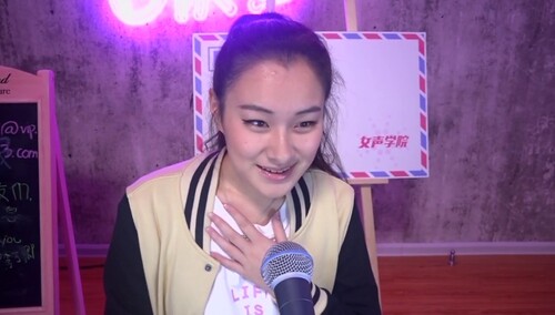 原来你是这样暖心的girl李子卿读粉丝来信泪崩