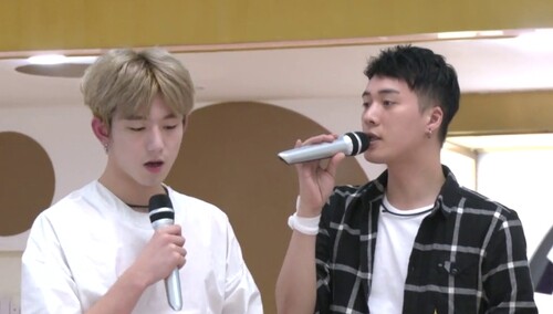 欧东华深情献唱《月半小夜曲》 关名扬秒变迷妹狂鼓掌